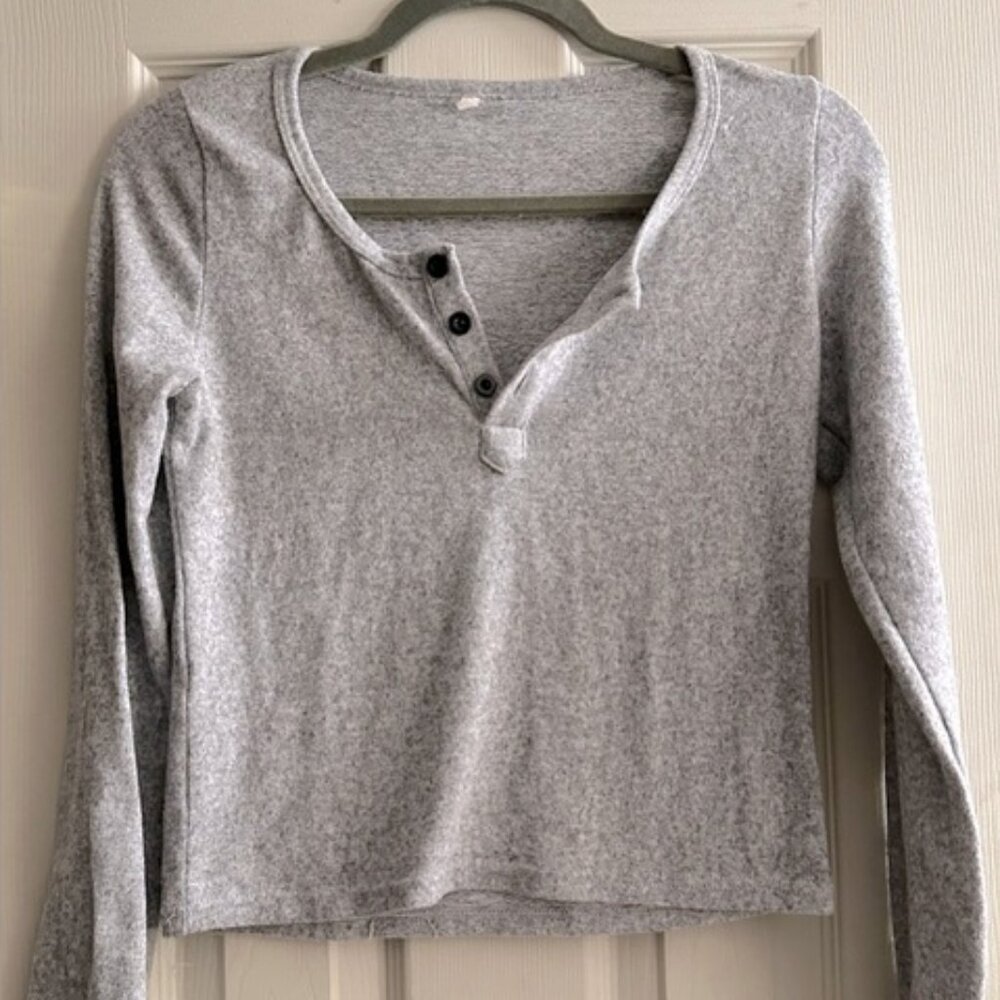 Gray Long Sleeve Henley Top